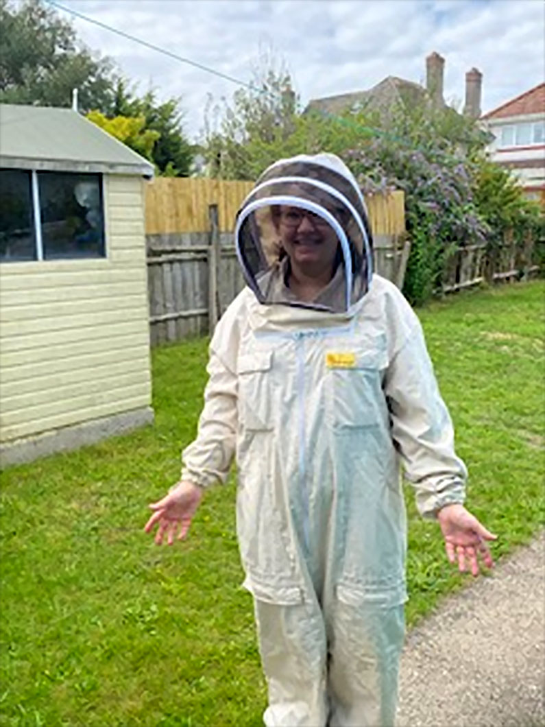 Bee Keeping with Catherine and Byron WSM