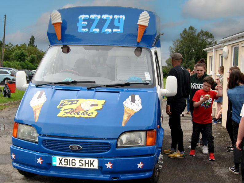 Summer Family Event 2023 Ezzy Ice Cream Van Summer Family Event 2023 Ezzy Ice Cream Van